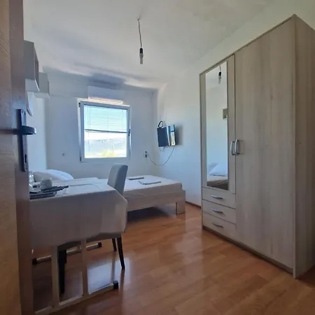 For Two 3* Split